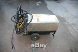 Wolf 200 Bar 3000psi 6.5HP Petrol Driven Power Pressure Washer Solid Frame