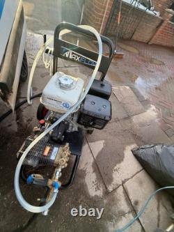 Laveur haute pression Honda GX390 à essence 3000 PSI 21 LPM + Lance turbo