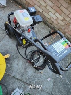SIP TEMPEST Nettoyeur Haute Pression à Essence Gearbox Honda Power GX200 3000psi 196cc Tuyau